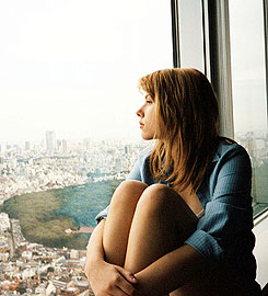 Scar-Jo-Window-Scene